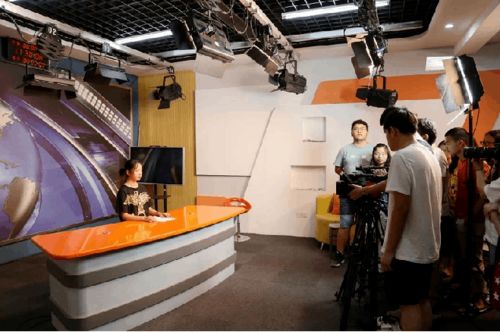 專業零距離 廣播電視節目制作——王炸專業的魅力與未來